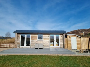 Toradh Cabin