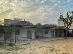 Shyam Luxurious Huts & Guest House