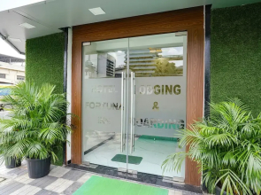 Fabhotel Fortuna Inn