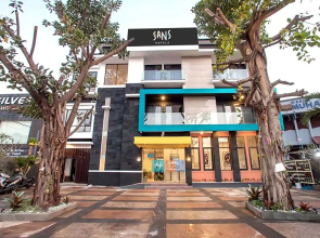 Sans Hotel Fif Fa Premiere Malang