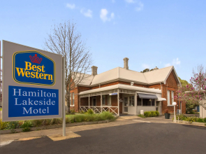 Hamilton Lakeside Motel