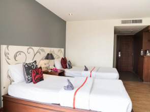 Grand Jomtien Palace Hotel