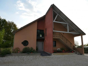 Gîte Géraudot, 5 Pièces, 8 Personnes - Fr-1-543-18