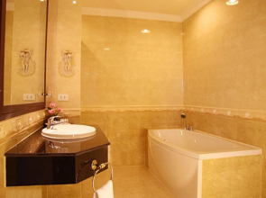 Rita Resort and Residence