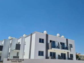 Fotoxenia Luxury Apts