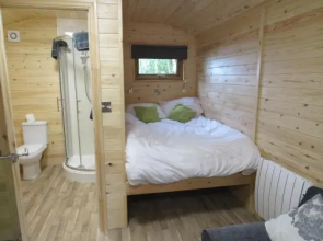 Riddings Wood lodges