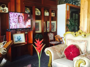 The Black Pearl Suites