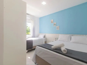 Stay With Pool Just Minutes From the Beach - CCR