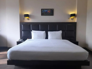 Chinmay Resort