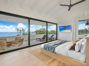 Luxurious 12-bedroom Oceanfront Villa With Private Chef Butler Private Beach in Casa de Campo Resort