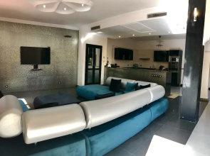 Villa Familiale avec Piscine Privée