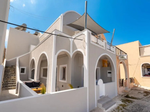 Centrio Fira Suites