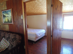 Maple Grove Cottages