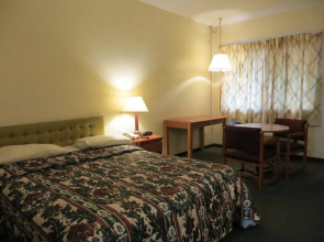 Bridgman Inn
