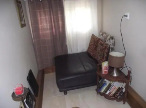 Zimmer Shai Tibetan Style