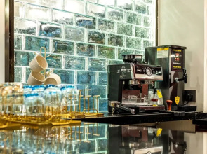 Stargazing Platform Inn - Guangzhou ChenClanAcademy & ShaMian & YongQingFang Branch