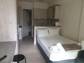 Elvita Apartments 3