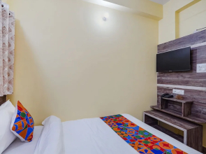 Rs Residency by OYO Rooms