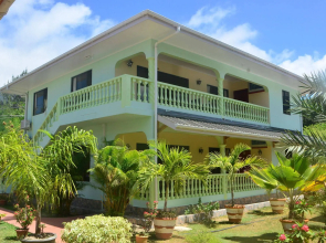 Green Palm Self Catering and Chalets