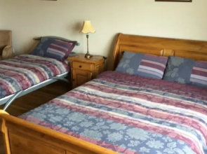 Bed & breakfast Hilltop Lodge