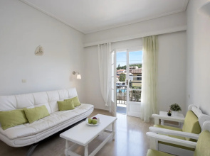 The Orange Garden Apartments