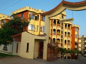 Fastcare Luxury Apartments/Villas