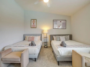 Desert Hot Springs Home w/ Pool & Gas Grill!