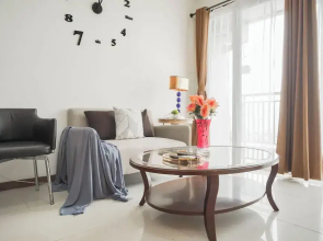 Spacious And Comfortable 2Br At Green Bay Condominium Apartment