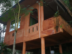 Baan Chom Fah