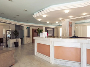 Chrispy Beach Resort