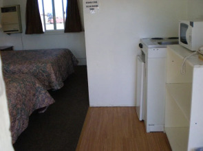 Quail Run Motor Inn