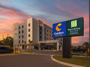 Comfort Suites Fort Myers East I-75