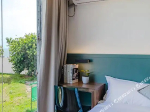 Yige Seaview Vacation Inn