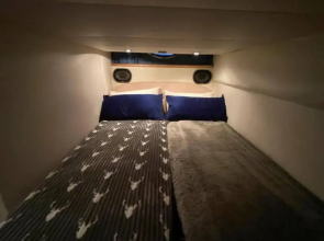 Romantic 3beds Yacht Escape on Thames