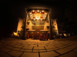 Devasura Inn