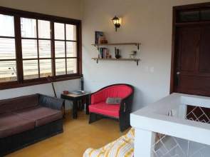 La Ronda Downtown Hostel