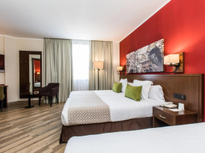 Отель Leonardo Hotel Barcelona Gran Via