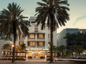 Iberostar Waves Berkeley Shore