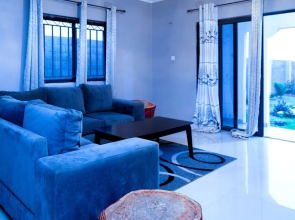 Sweet Retreat Lusaka with Backup Power