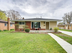Family-friendly Troy Vacation Rental w/ Fire Pit!