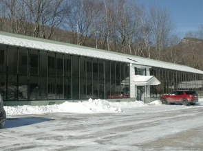 Travelodge by Wyndham Lincoln Near White Mountain