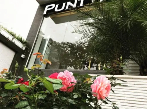 Punt Hotel