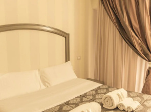 N12 Design Accomodations Alcova 75