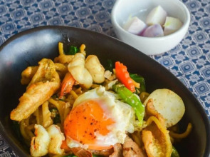 Phuket Montre Resotel