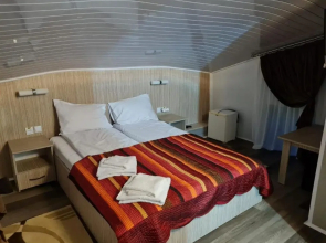 Hotel Plutitor Casa Pescarilor