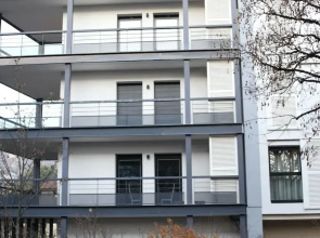 Le Theuriet - 5 Minutes From the Lake