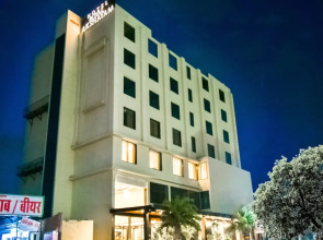 Townhouse 652 Hotel Royal Akshayam