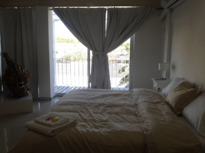 Tacha Balcony 9 Apartment