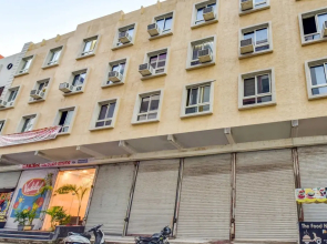 Hotel Radhika Royal by OYO Rooms