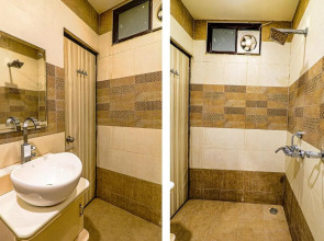 FabHotel Rudra Inn & Cafe I